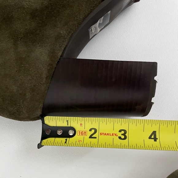 Tory Burch Sofia Lug Sole Bootie Green Suede Gold Logo 10.5 olive army Academia - Picture 3 of 12